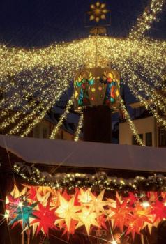 Sterne aller Art auf dem Mainzer Weihnachtsmarkt