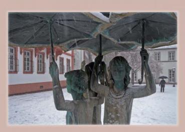 Mädchenbrunnen auf dem Mainzer Ballplatz