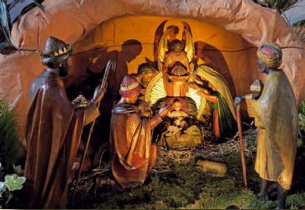 Heilsgeschichtliche Weihnachtskrippe in Mainz, St. Quintin